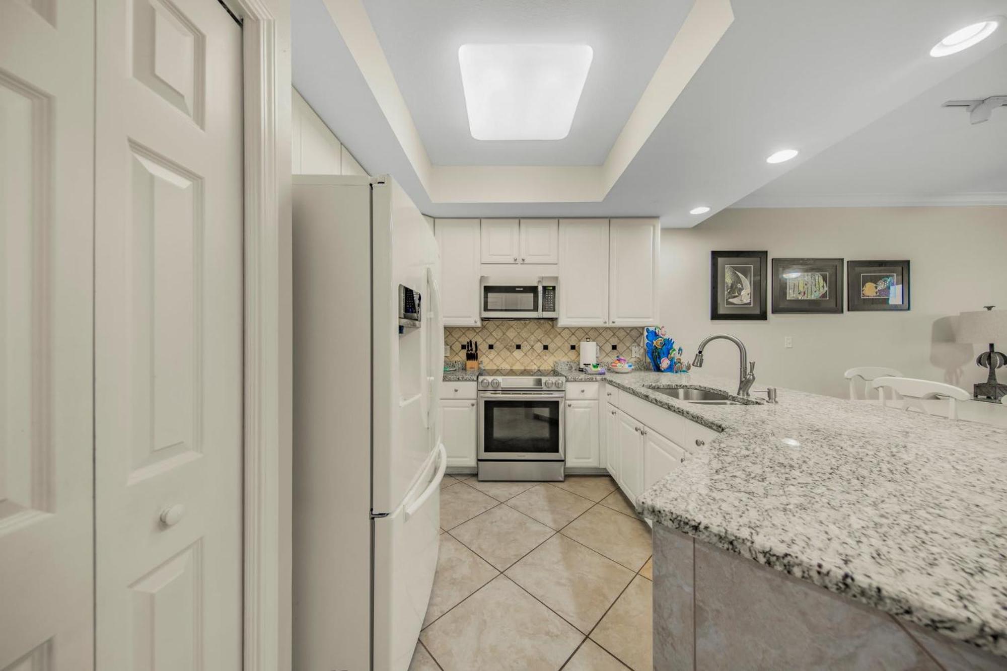 San Carlos 1604 By Collection *